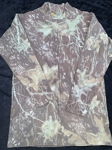 Herren Under Armour Mossy Oak Camo Mock Neck LS Kompressionsshirt XXLfits tight) - Bild 1 von 10