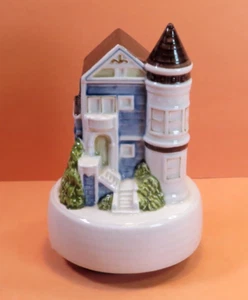 Caja de música Otagiri 6" pintada para dama "I Left My Heart in San Francisco" Tall Works - Imagen 1 de 10