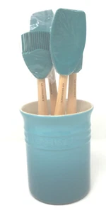 Le Creuset Silicone Craft Utensil Set 5 PC Stoneware Crock Rare Caribbean color - Picture 1 of 9