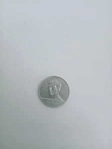 PAUL MADELEY 1970 ESSO WORLD CUP COIN - Picture 1 of 2