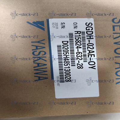 C-STOCK-23 Neu im Karton YASKAWA SGDH-02AE-OY Servoantrieb
