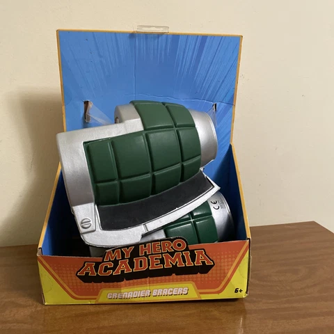 McFarlane My Hero Academia Grenadier Bracers Katsuki Bakugo 2021 NEW Smoke Free Cover