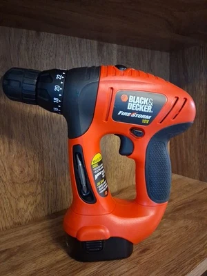 Taladro multiherramienta Black & Decker Fire Storm 12v MT1203  Foto 1 de 4