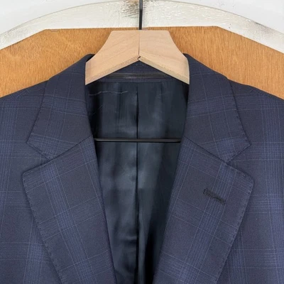 Valentino Blazer Mens 44L Navy Blue Checkered Plaid 2 Button Wool Silk Jacket - Image 1 of 4