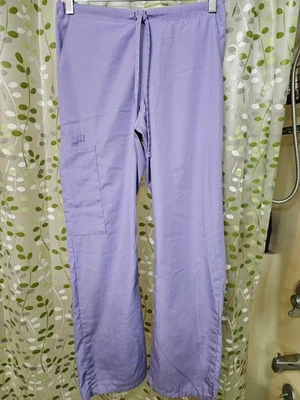 UA Scrubs, pantalones exfoliantes lavanda, pequeños pequeños, bolsillo cargo Foto 1 de 4