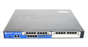Juniper SSG 320M Security Service Gateway SSG-320-SH 7/2x JXU-8GE/angolo rack - Foto 1 di 1