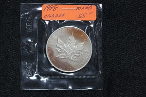 1988 Canada $5 Silver Maple Leaf RCM Packet 37SD - Picture 1 of 2