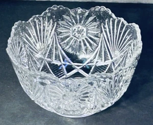 Cut Glass Flower & Fan Bowl Scalloped Edge 4"h 7"W - Picture 1 of 9