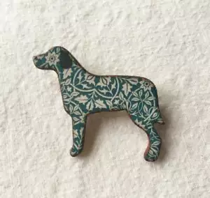 Stockwell Ceramics William Morris Dog Brooch - Handmade in England - Picture 1 of 4