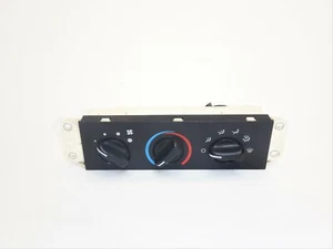 Jeep Wrangler TJ 99-04 OEM Heater Heat Fan Climate Control Switch NO AC 55037611 - Foto 1 di 5