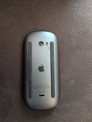 Apple Magic Mouse 2 A1657 - Image 1 of 3