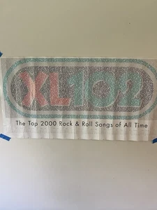 AFFICHE XL 102 2000 MEILLEURES CHANSONS ROCK 36x18 pour 1999 - Photo 1/8