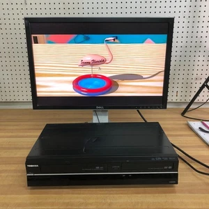 Toshiba DVR620KU VHS DVD Kombirecorder HDMI ohne Fernbedienung GETESTET - FUNKTIONIERT SUPER - Bild 1 von 8