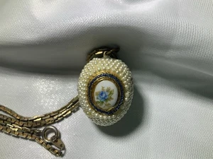 Rare Vintage Victorian Pearl Blue Rose Painted Pendant W Gold Tone Heart Inlays - Picture 1 of 6