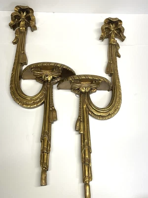 Vintage Pair of Gold Resin Decorative Wall Shelves Tassel Bow Ribbon 23" Foto 1 de 4