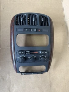 🌟01-07 Chrysler Town & Country Heater AC Temp Control With Bezel P05005033AG - Picture 1 of 5