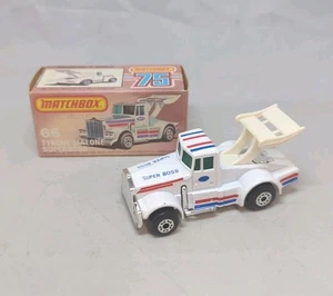 Matchbox Lesney Superfast No66 TYRONE MALONE "ALERÓN TRASERO LISO Y RUEDAS DD" SIN USAR, EN CAJA - Imagen 1 de 5