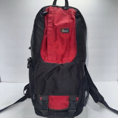 Lowepro Fastpack 100 Padded Camera Backpack Bag Red & Black New Without Tags - Image 1 of 4
