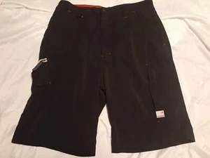 Vintage OTB One Tough Brand shorts Sz 34 Black Red Single Stitch - Picture 1 of 7