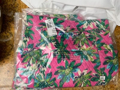 NEW VERA BRADLEY PLEATED TOTE - TROPICAL PARADISE - Image 1 of 4