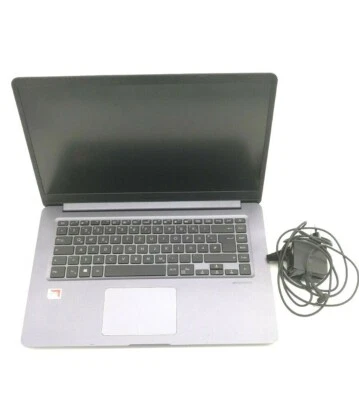 ASUS VivoBook R520Q - EJ046T, 15,6", 4GB RAM, 256GB SSD  - Bild 1 von 4