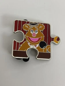 Disney Parks Pin Fozzie Bear Muppets Character Connection Puzzle LE 550 - Picture 1 of 6