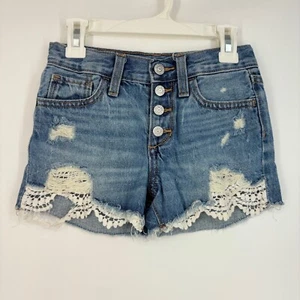 Old Navy Mädchen Größe 8 abgeschnittene Jeansshorts mittelblau Spitzenborte Distressed - Bild 1 von 8
