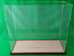 23 x 13 x 20 Table Top Display Case Box for Doll Houses Dolls  Bears Dollhouses - Picture 1 of 12