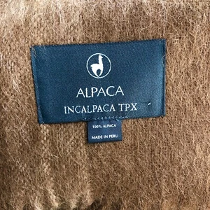 Alpaca Incalpaca TPX 100% Alpaca Poncho Made in Peru Never Worn /b - Picture 1 of 5