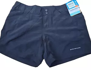 NWT COLUMBIA SPORTSWEAR WOMEN'S OMNI-SHADE 30 SUN PROTECTION BLACK SHORTS MEDIUM - Picture 1 of 2