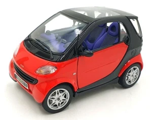Maisto Scala 1/18 31852 - Modellino Auto Smart 1+1 C/W Ricambi Extra - Foto 1 di 6