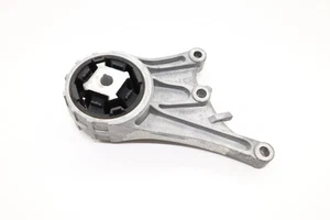 2025 RIVIAN R1S DRIVE UNIT ENGINE RIGHT MOUNT SUPPORT BRACKET OEM PT00056526F - Picture 1 of 12