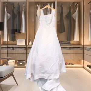Wedding dress, Alfred Angelo, Size 12 - Picture 1 of 9