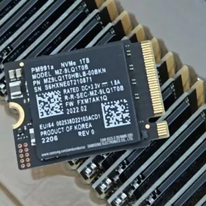 New SAMSUNG PM991a 1TB SSD M.2 2230 NVMe PCIe For Microsoft Surface Pro X Pro 7+ - Picture 1 of 3