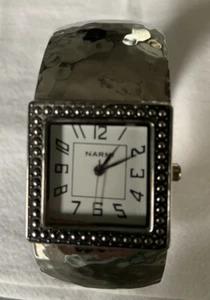 NARMI WOMAN’S DESIGNER BANGLE CUFF BRACELET WRISTWATCH JAPAN QUARTZ N.O.S. NICE - Picture 1 of 9