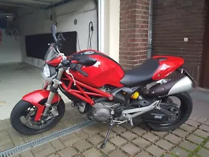 Motorrad Ducati Monster 696 - ABS mit viel Zubehör - Bild 1 von 7
