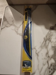 Rain-X 5079283-2 Latitude 2-IN-1 Water Repellency Wiper Blade, 17" - Picture 1 of 12