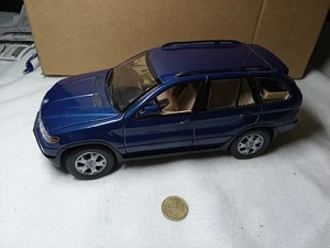 J954 KK Scale 1:18 Bmw X5 Nº 73105 Turismos SUV Todoterreno 1:18 - Imagen 1 de 21