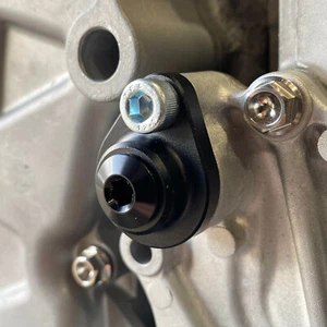 Honda K20 K24 Oil Cooler Coolant Return Blanking Plug - EP3 DC5 FN2 Race Car Mod - Afbeelding 1 van 5