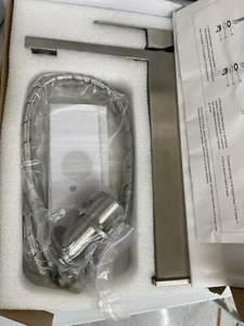 Moderne quadratische Bararmatur Einloch hoch 12 x 7 1/2 Zoll - Bild 1 von 11