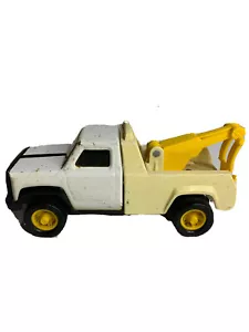 Vintage Tonka Pressstahl weiß Pickup Abschleppwagen Abschleppwagen gelbes Bett/Hebezeug - Bild 1 von 11