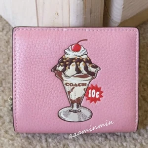 Cartera Coach Snap con Gráfico Sundae CU385 NUEVA CON ETIQUETAS - Imagen 1 de 12