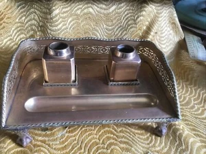 Mottahedeh Double Inkwell In Copper & Filigree Work & Claw Feet - Foto 1 di 8