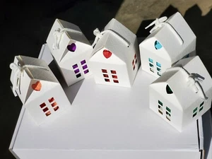 Immobilien Geschenkideen zum Kauf und Einstellen von Häusern - Bild 1 von 11