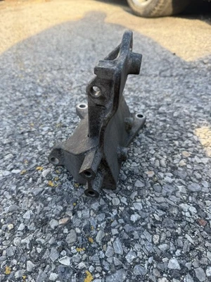 09-13 SOPORTE COMPRESOR SUBARU FORESTER AC Foto 1 de 4