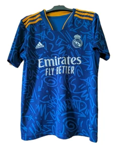 Real Madrid Football Shirt Top Away Adidas Vini Jnr Small to Medium UK 2021/2022 - Picture 1 of 8