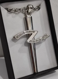 Collana catena e ciondolo croce con strass, metallo rodiato colore argento - Foto 1 di 8