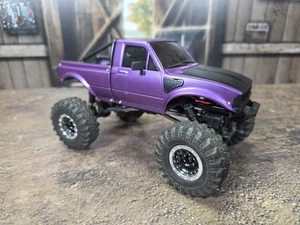 Axial SCX24 Mini Crawler 1/24 RC 4wd Rock Crawler Some Aftermarket - Picture 1 of 8