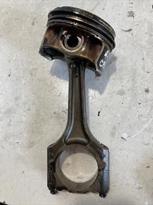 Audi A3 8P Piston With Con Rod Engine Ccz 2.0 Tfsi Petrol 2010 - Picture 1 of 6