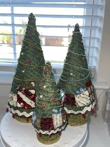 Vintage set of 3 Fabric Christmas Trees with Sequins - Picture 1 of 16